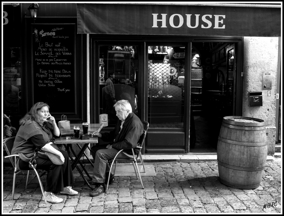 pub-in-dublin-ireland-free-stock-photo-public-domain-pictures